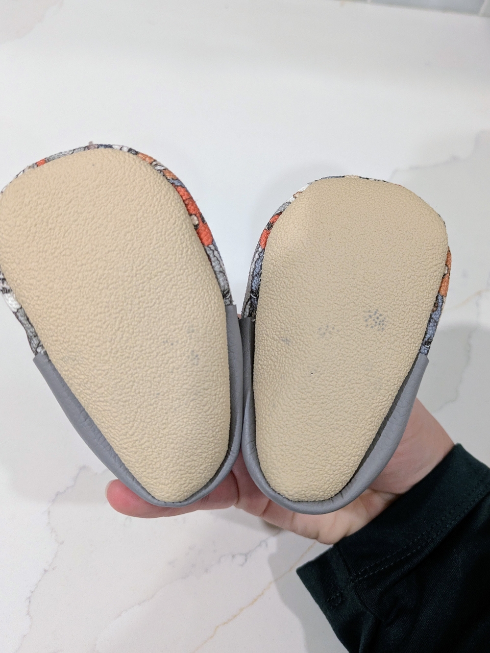 Baby Llama Print Soft Moccasins - Picture 4 of 5